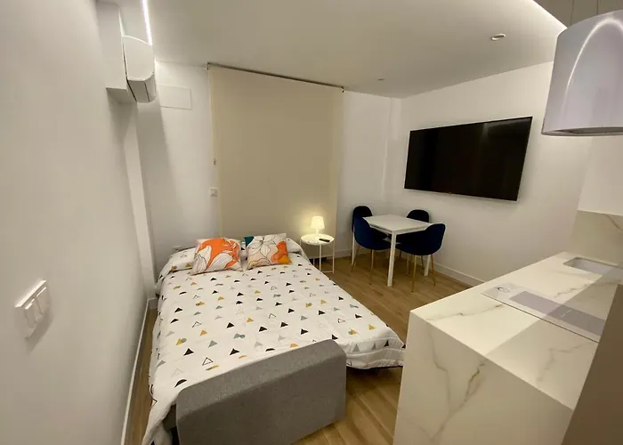 Apartamento Airva: Bajada De La Libertad Valladolid