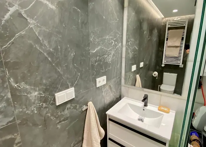 Airva: Bajada De La Libertad Apartamento *